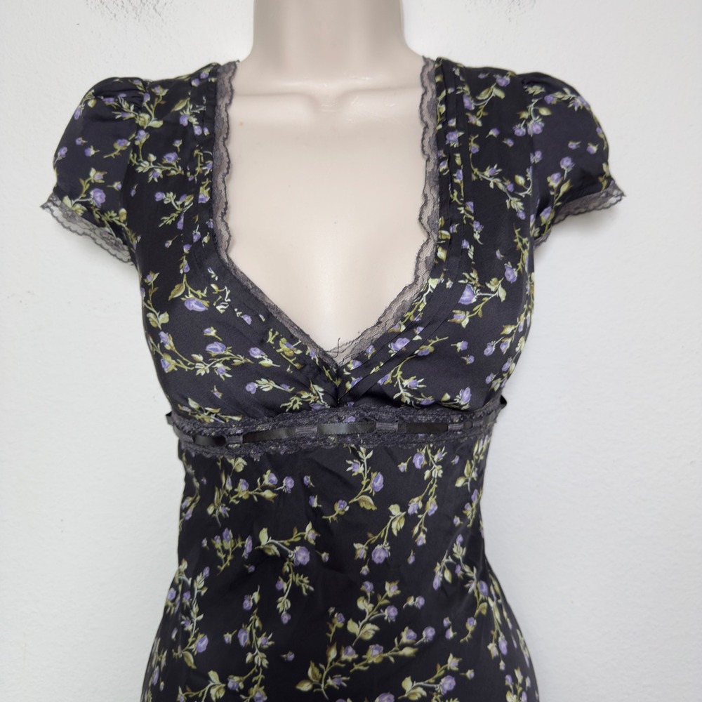 Kimchi Blue y2k Women Babydoll Dress Black Floral Lace Fairy Grunge Asymmetric - Picture 11 of 13